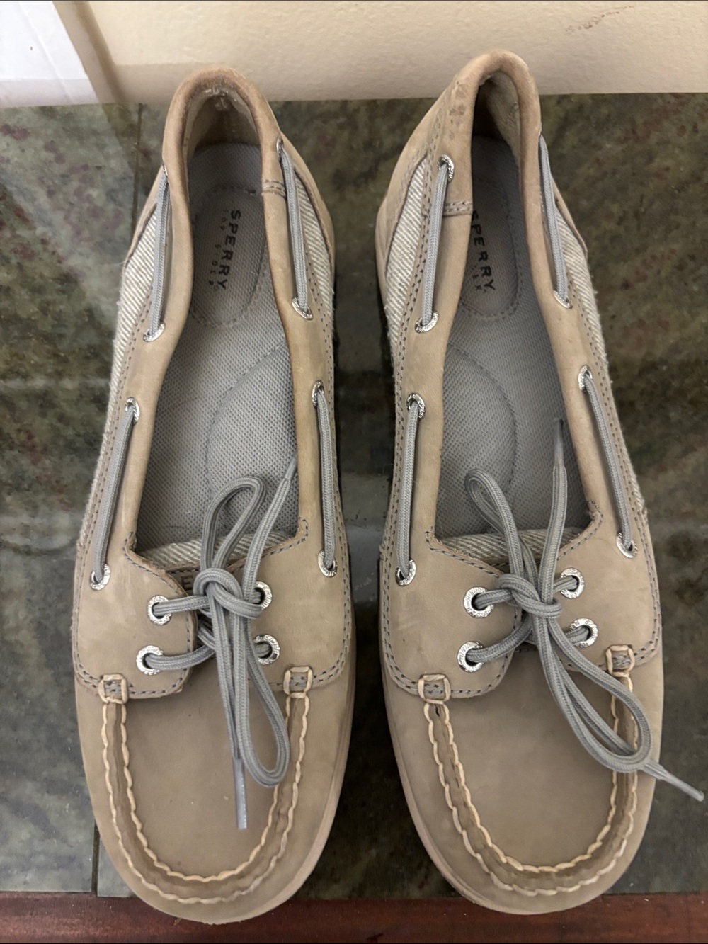 Sperry Women’s size 8 Taupe Suede Moccasin Boat Shoes